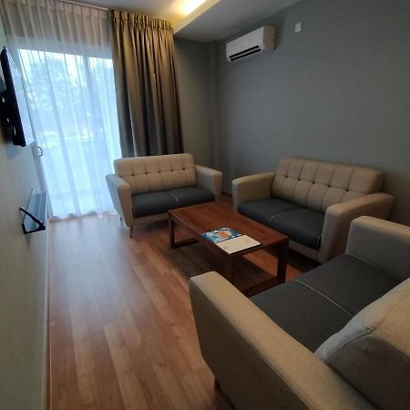 Telanai16 Lodge Bandar Seri Begawan Ngoại thất bức ảnh
